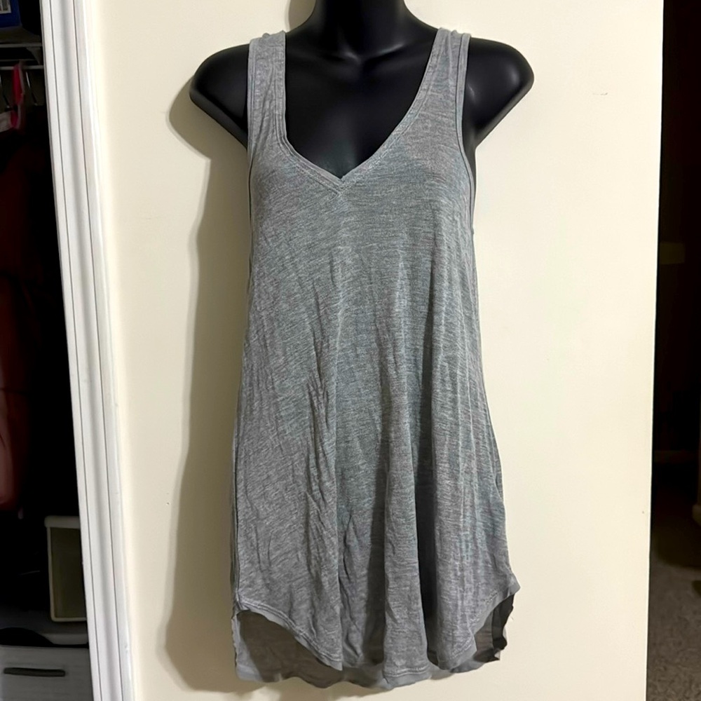Anthropology PURE+ GOOD gray high low tank.top SIZE M